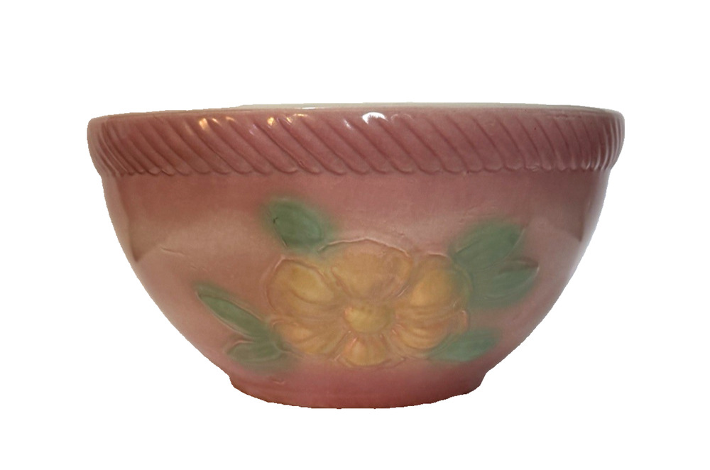 Vintage 1940s Hull Pottery Pink Sunglow Mixing Bowl 10” Diameter USA